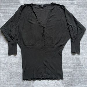 MNG by MANGO Women's Green 3/4 Sleeve V-Neck Sweater Top- Medium